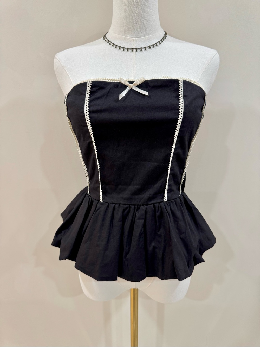 Black Corset Top Peplum Strapless Cream Trim Smocked Back Size M